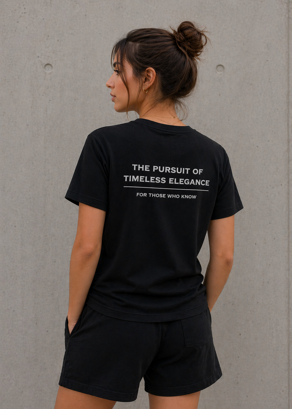 Timeless Elegance ESSENTIAL / Solid Black Mujer