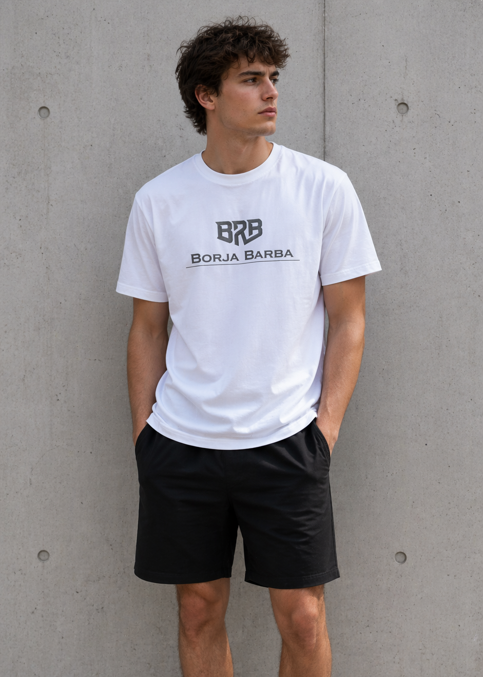 Timeless Elegance ESSENTIAL / Optic White Hombre